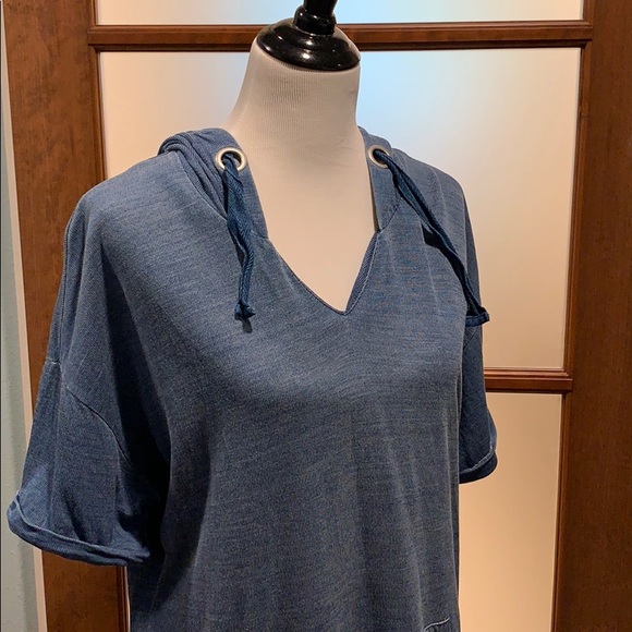 Tribal blue t-shirt dress. Size large - Picture 2 of 8